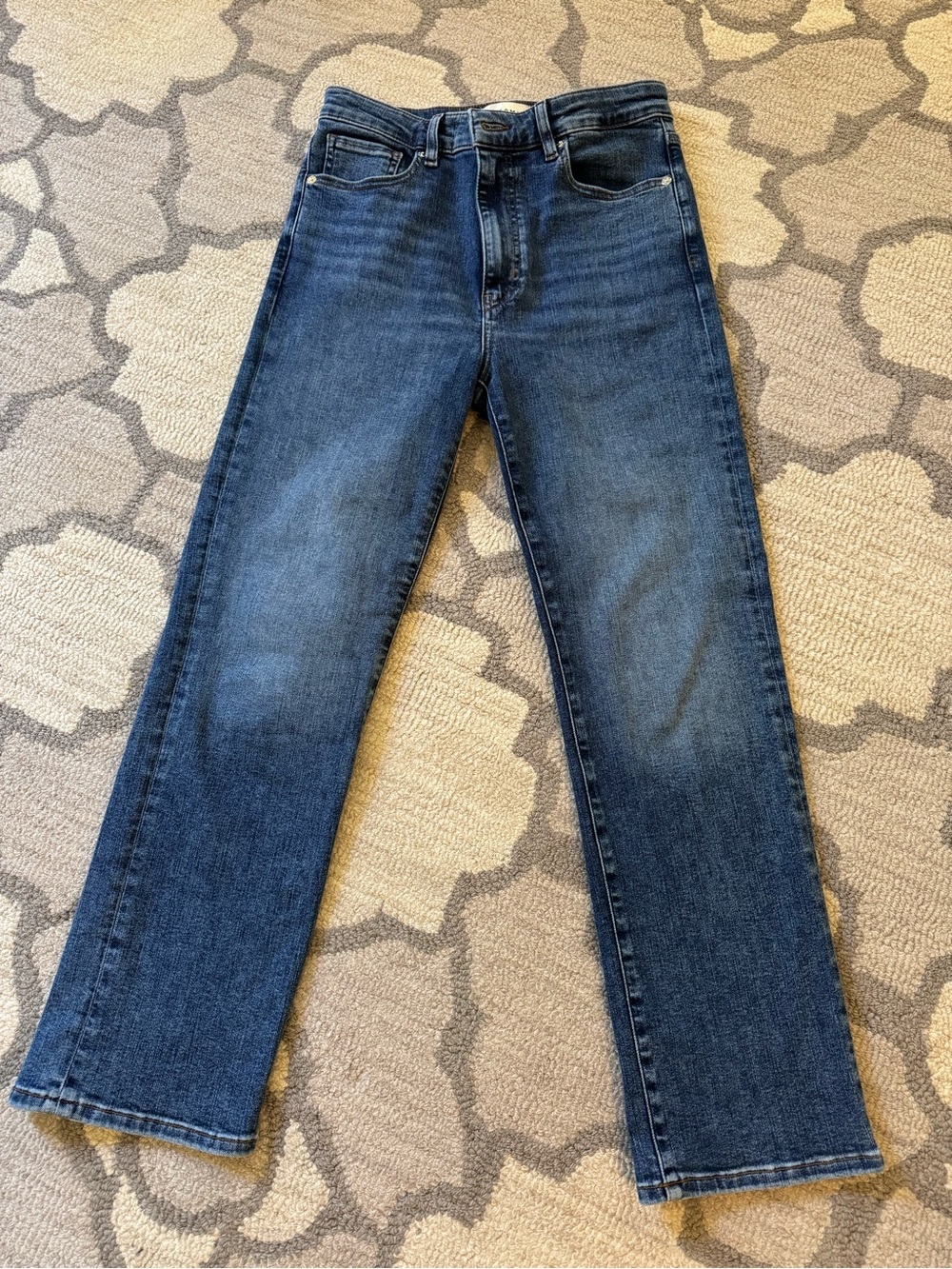 FRAME Pencil Crop Jeans